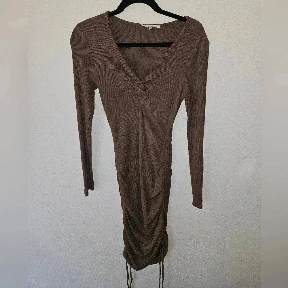 Mable midi dress - Picture 2 of 5